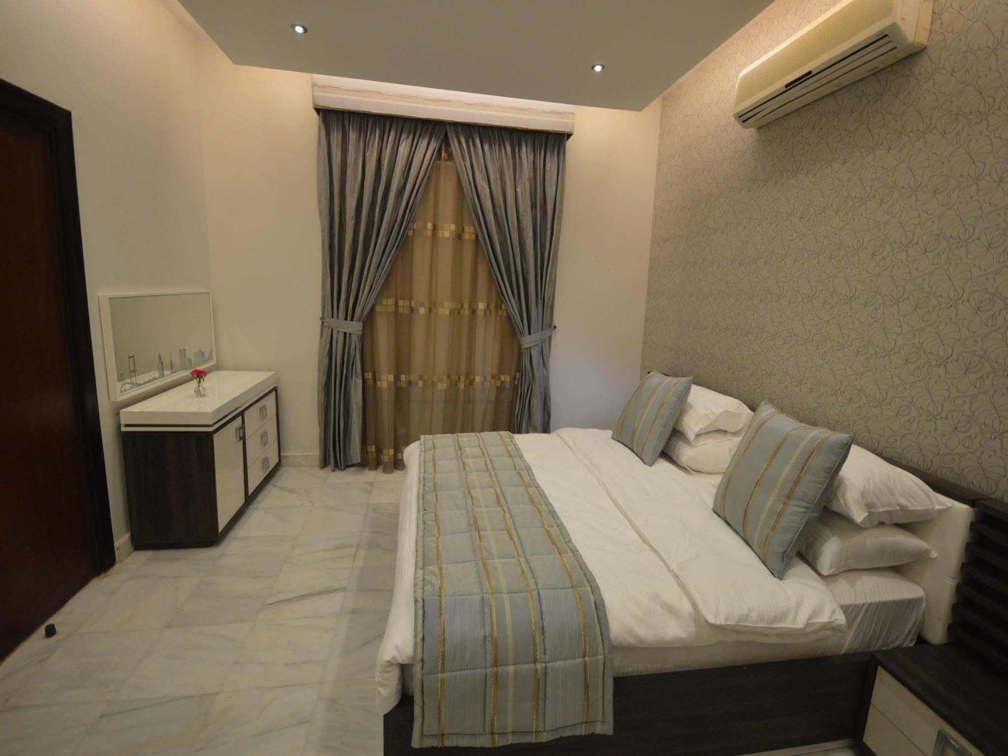 رحال البحر للشقق المخدومة Rahhal Albahr Serviced Apartments Jeddah Exterior photo